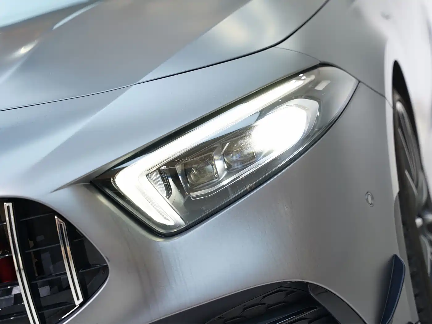 Mercedes-Benz A-Class AMG 2021 2020 AMG A 35 L 4MATIC
