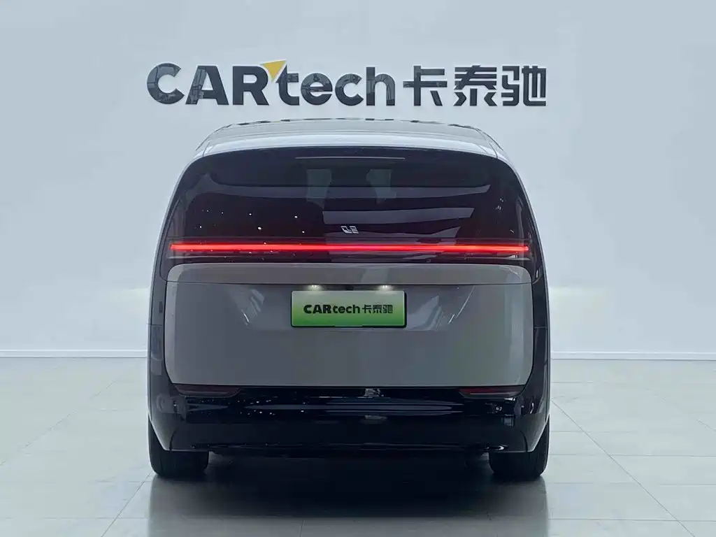 Li Auto MEGA 2025 2024 Ultra