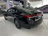 صورة 22 - Buick LaCrosse
