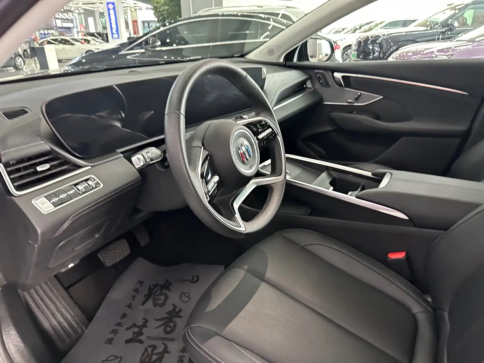 صورة 6 - Buick LaCrosse