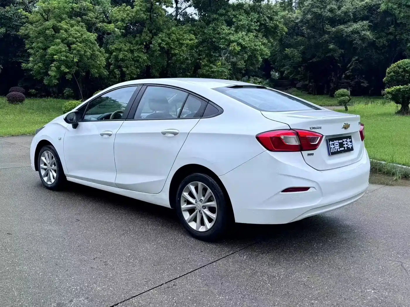 Chevrolet Cruze 2018 2018 320 Automatic Pioneer Sunroof Edition