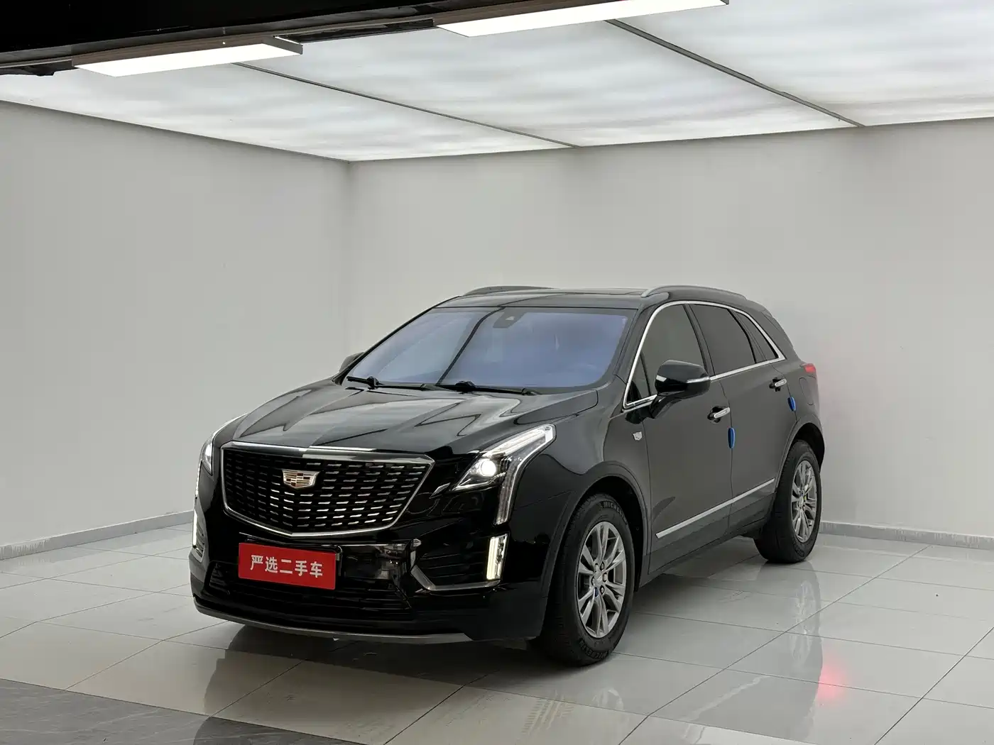 Cadillac XT5 2022 2.0T 2WD Luxury