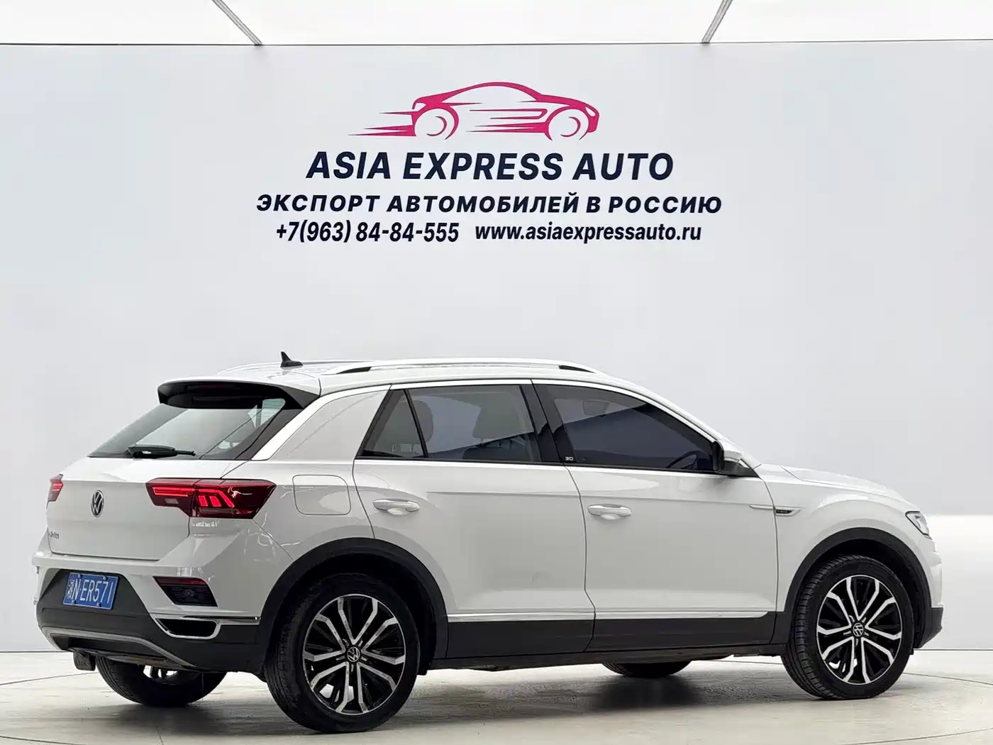 VOLKSWAGEN T ROC EXPLORING SONGS