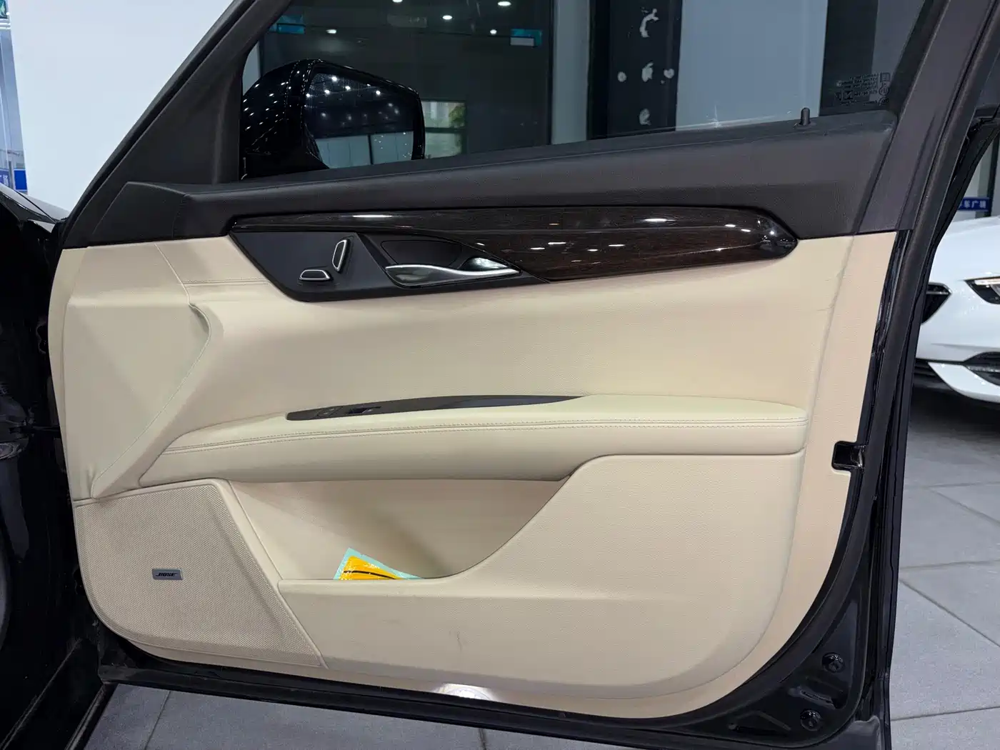 Фото 21 - Cadillac CT6