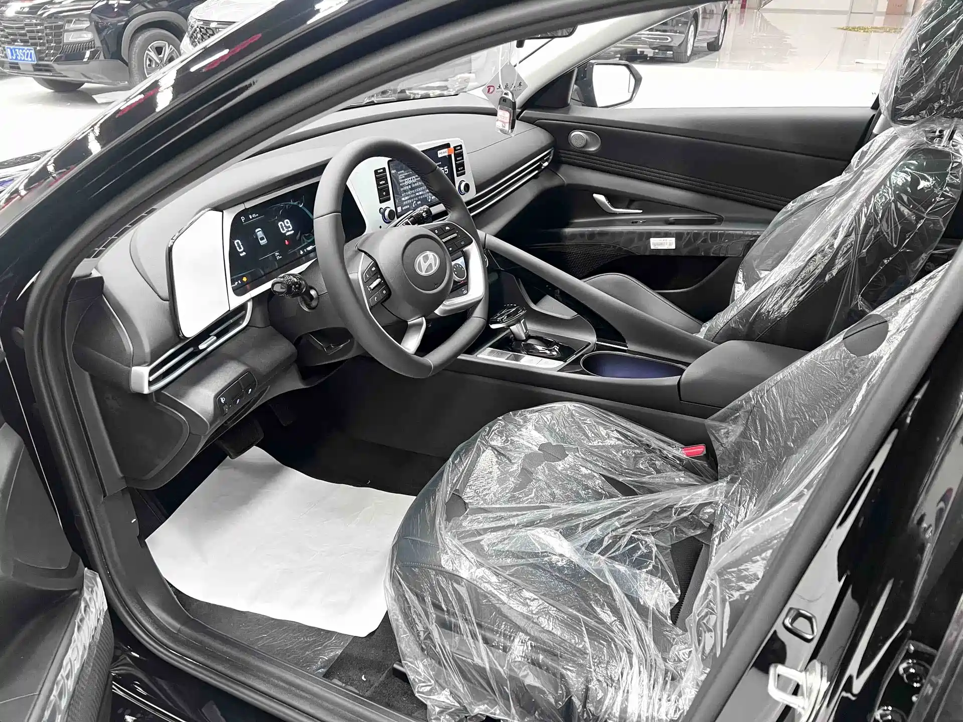 صورة 7 - Hyundai Elantra