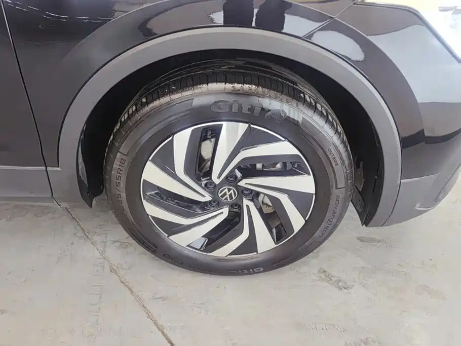 Volkswagen Tiguan L 2025 2025 Model 300TSI Auto 2WD Dragon Edition