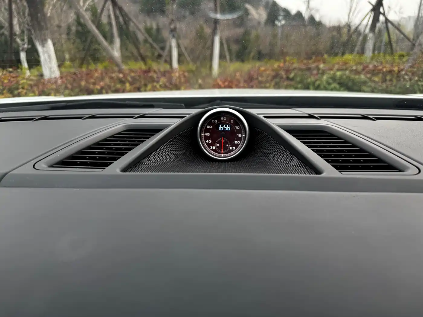 Porsche Panamera 2014 Panamera 3.0T фото 8