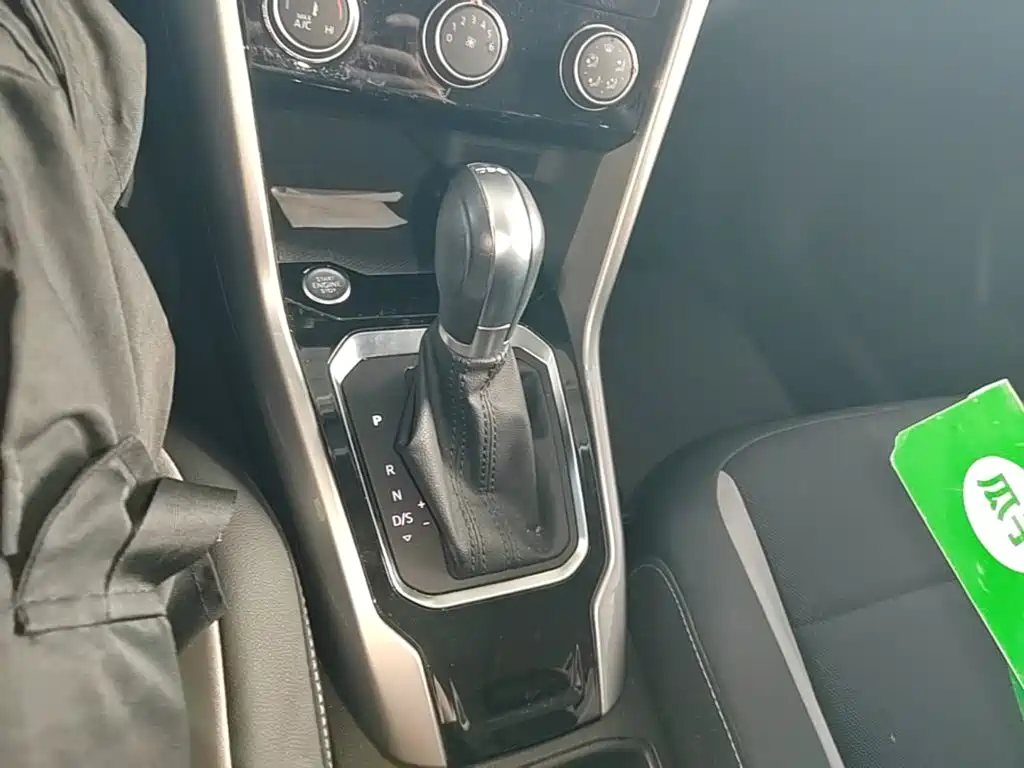 Volkswagen T-Roc, миниатюра 14