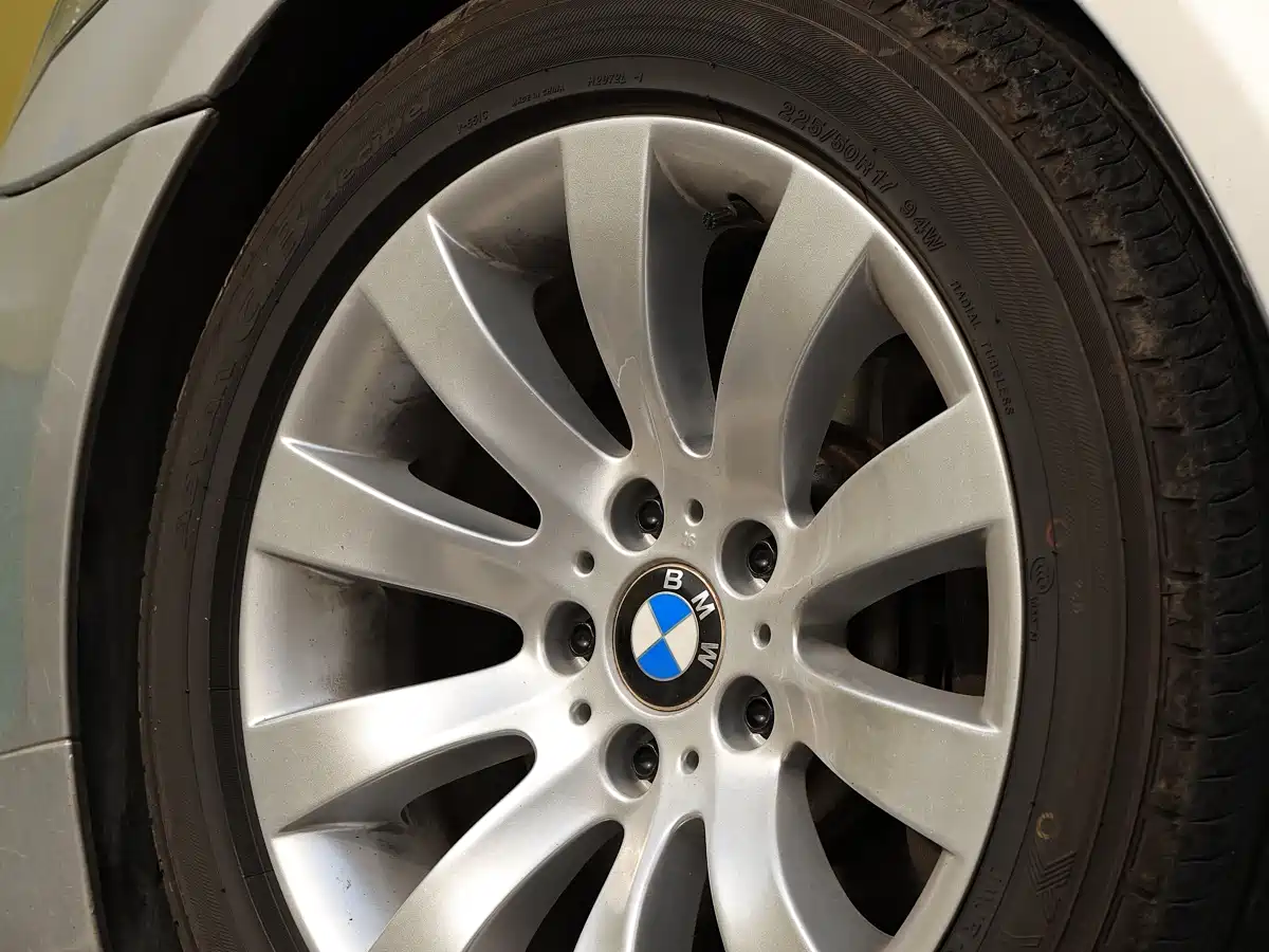 BMW 5 Series (Import) 2004 545i фото 7