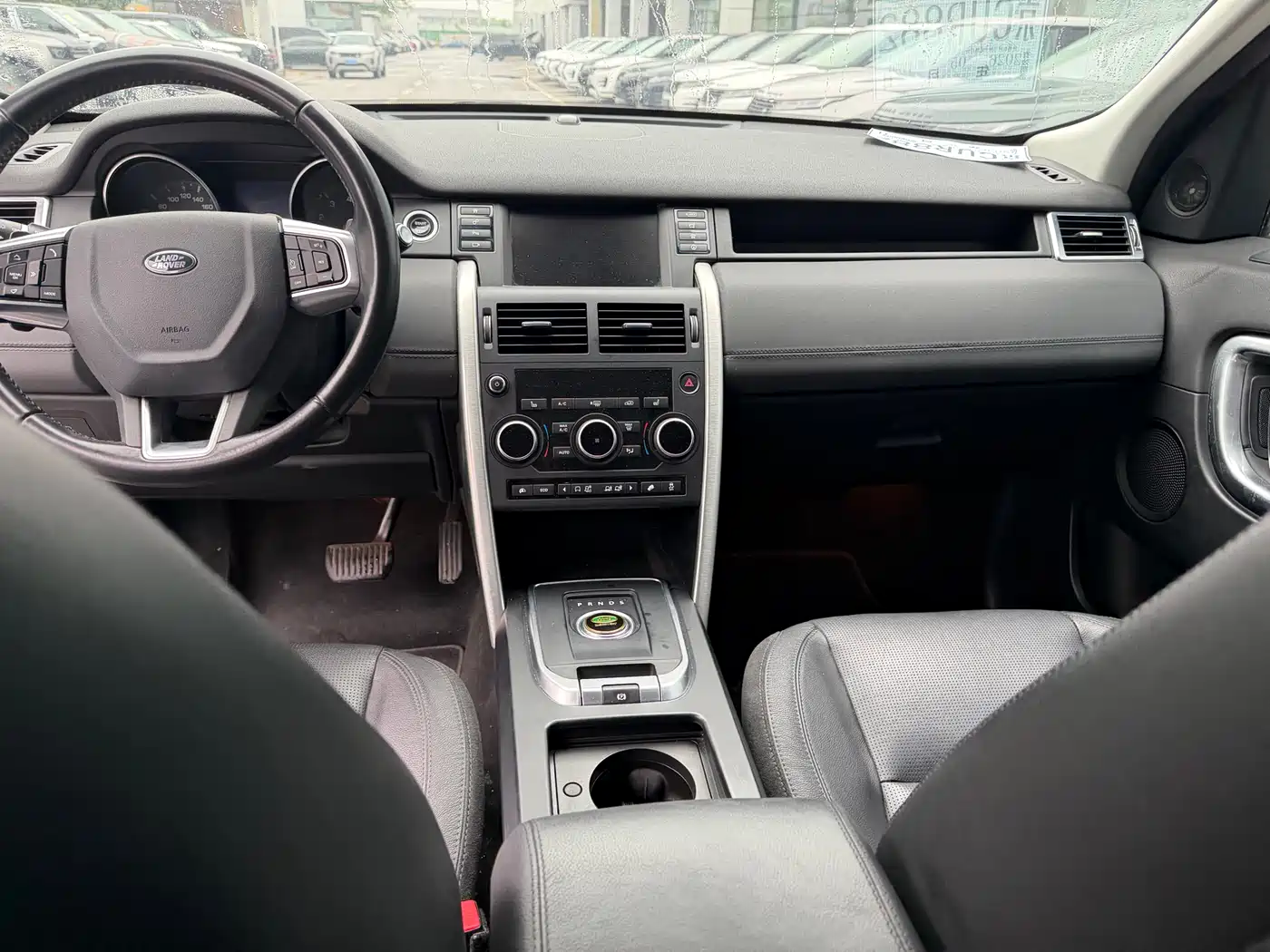 Land Rover Discovery Sport 2016 2.0T HSE фото 12