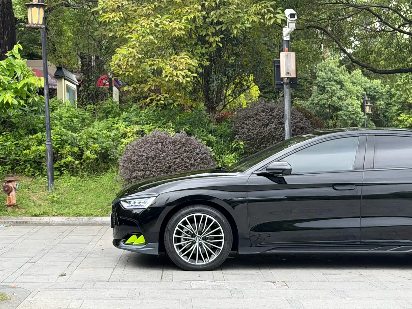 BYD HAN