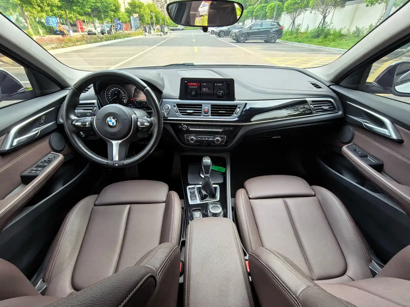 BMW 1 Series 2019 118i M Sport Package фото 5