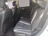 Фото 22 - Ford Edge