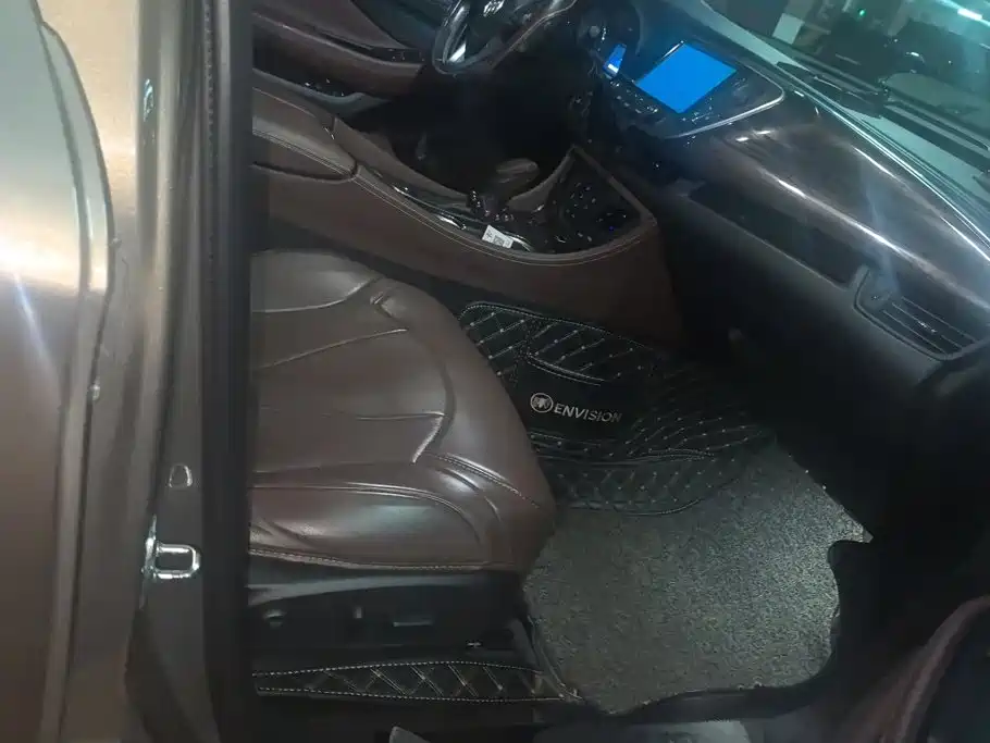 Фото 8 - Buick Envision Plus