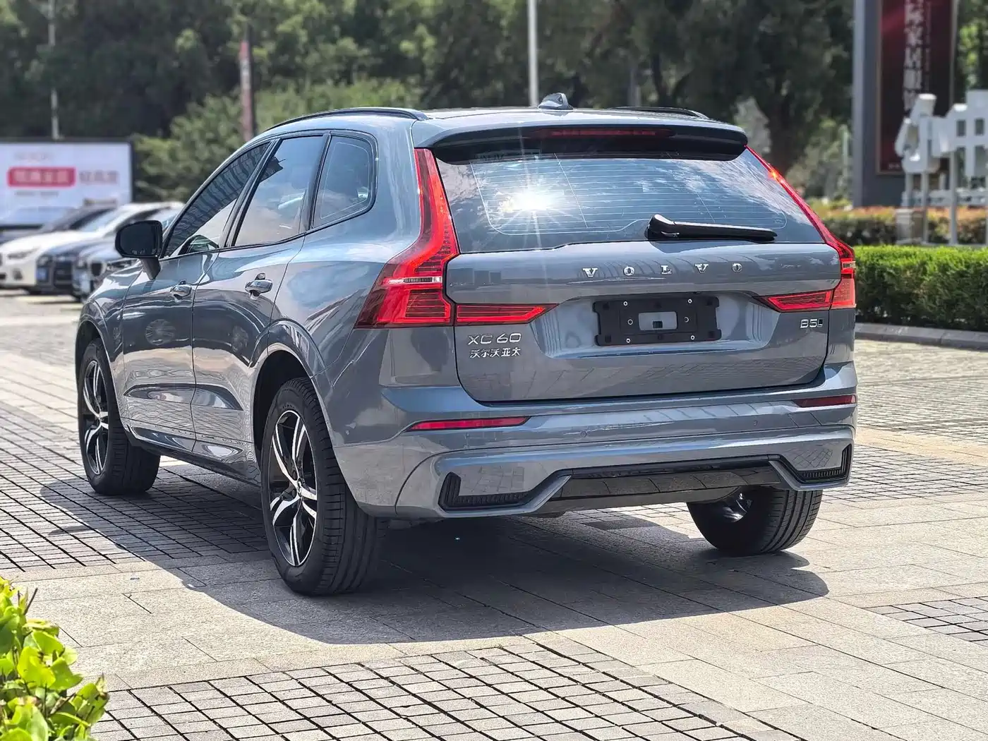 VOLVO XC60