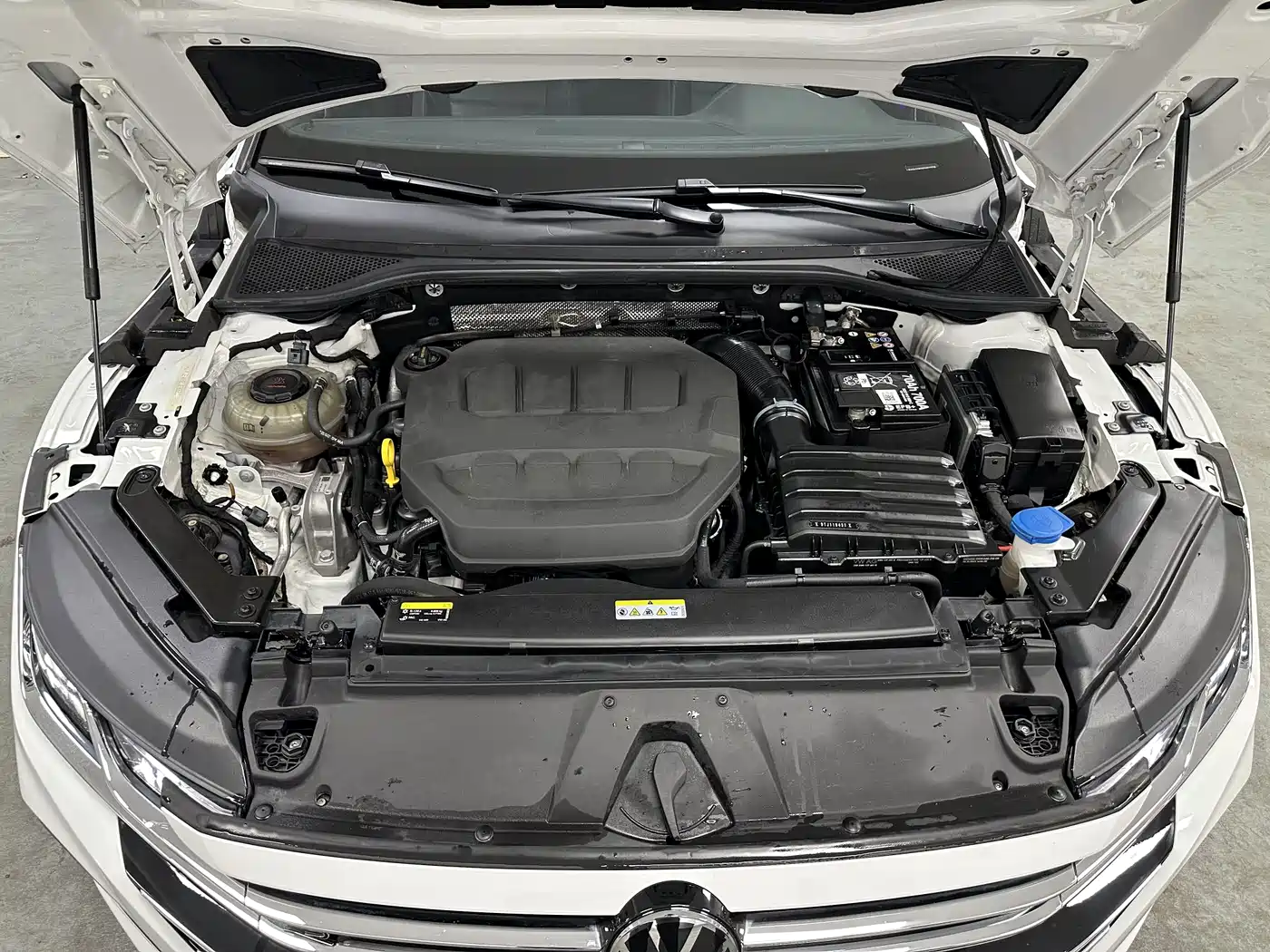 Volkswagen FAW-Volkswagen CC 2024 2023 380TSI Eye-catching Edition