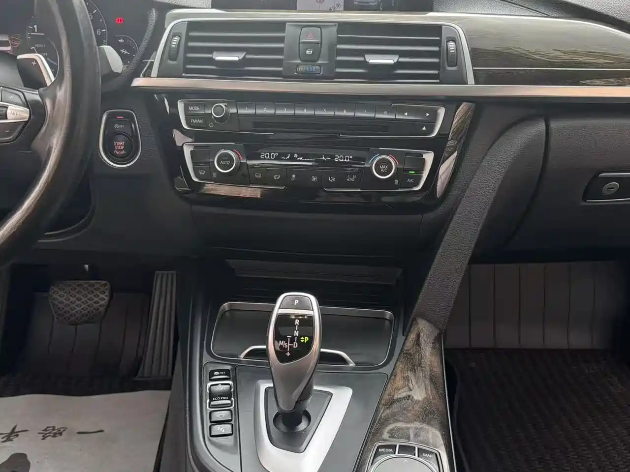BMW 3 Series 2019 320Li M Sport Black Night Edition фото 14
