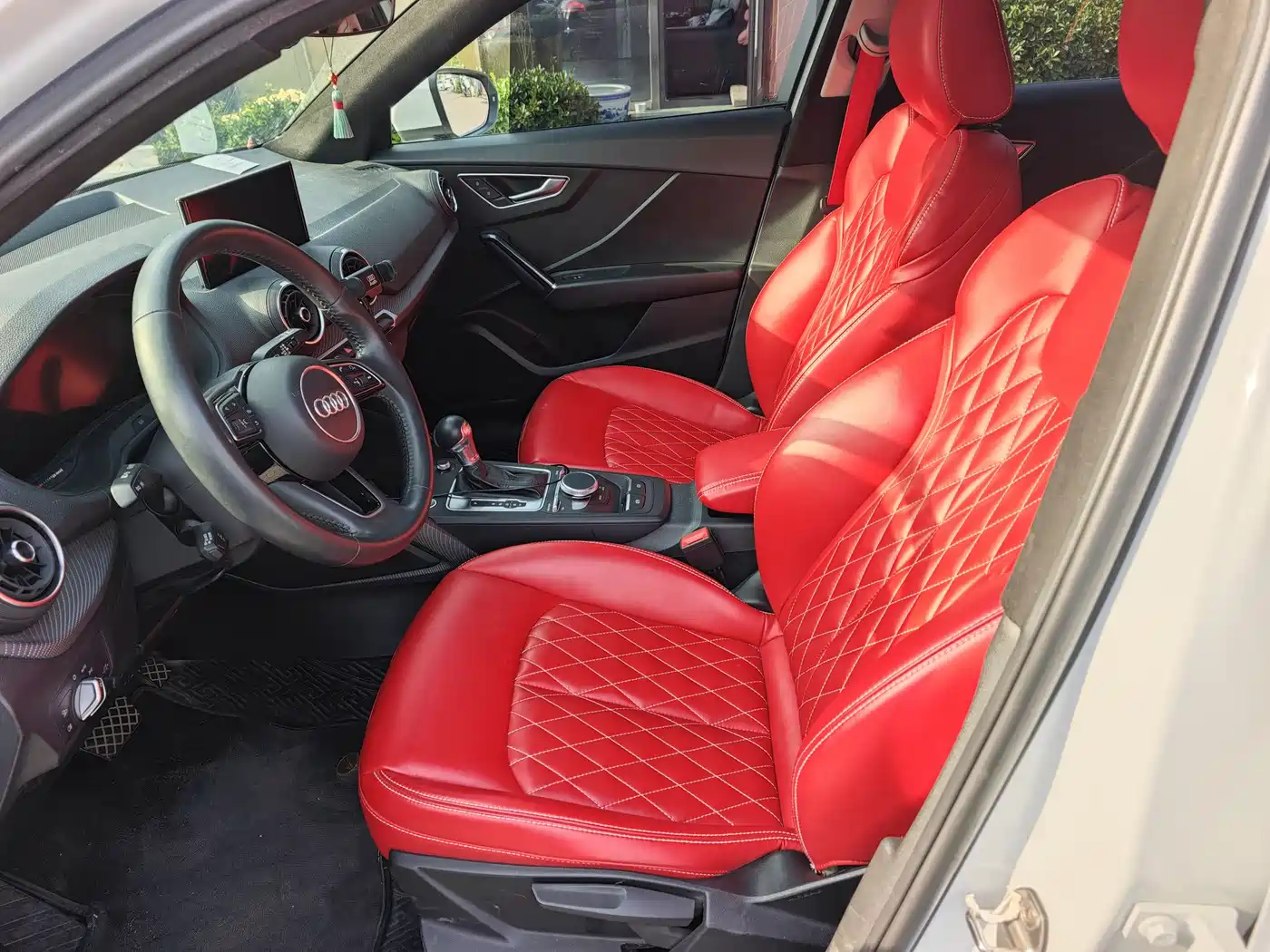 Audi Q2L e-tron 2019 Q2L e-tron Pure Electric Smart Cool Edition фото 4