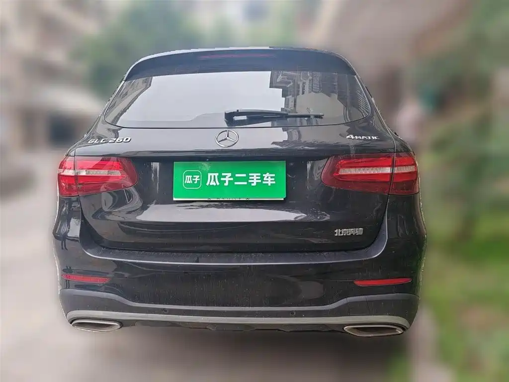 Mercedes-Benz GLC 2017 GLC 260 4MATIC Dynamic фото 4