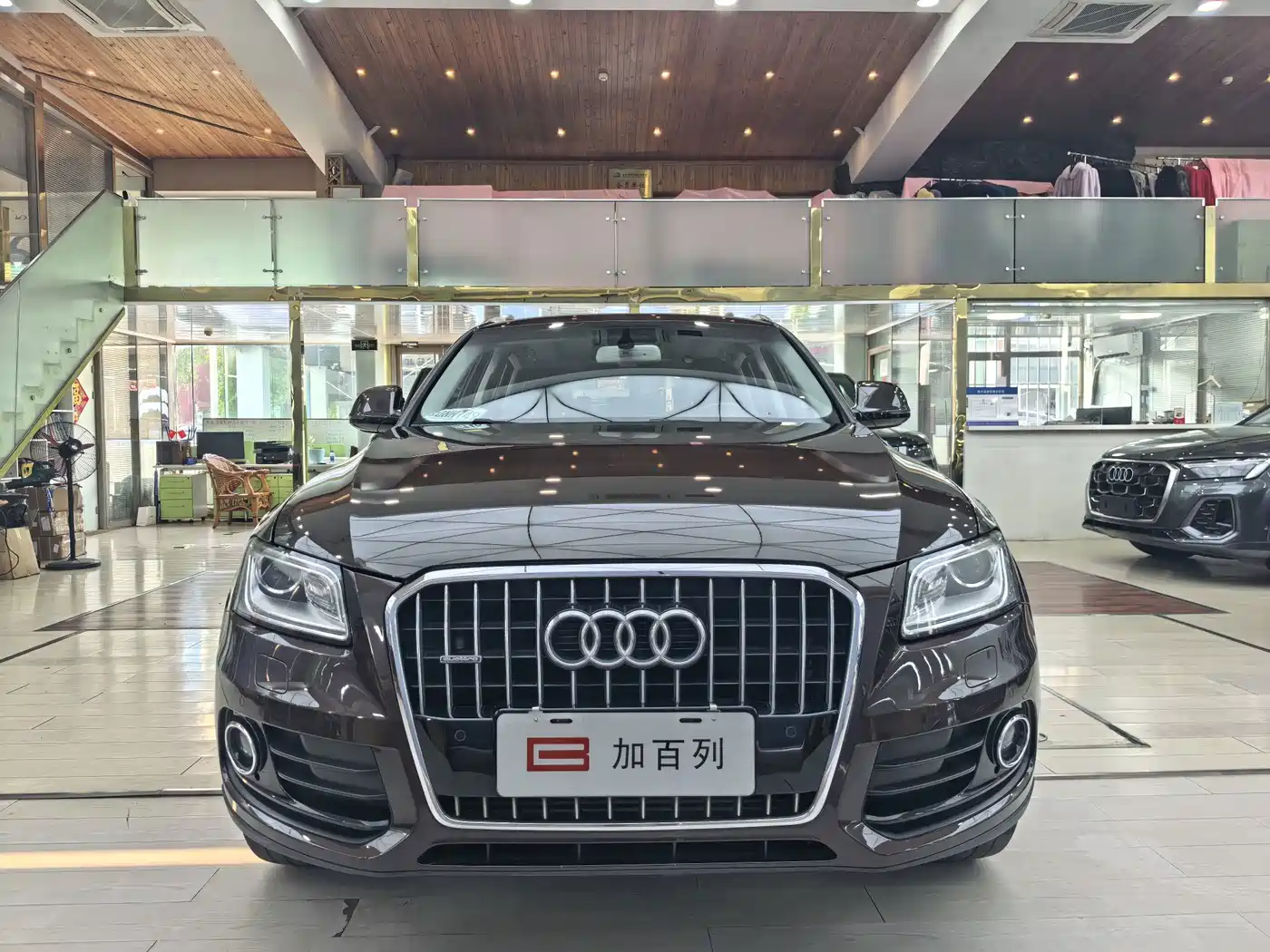 Фото 2 - Audi Q5