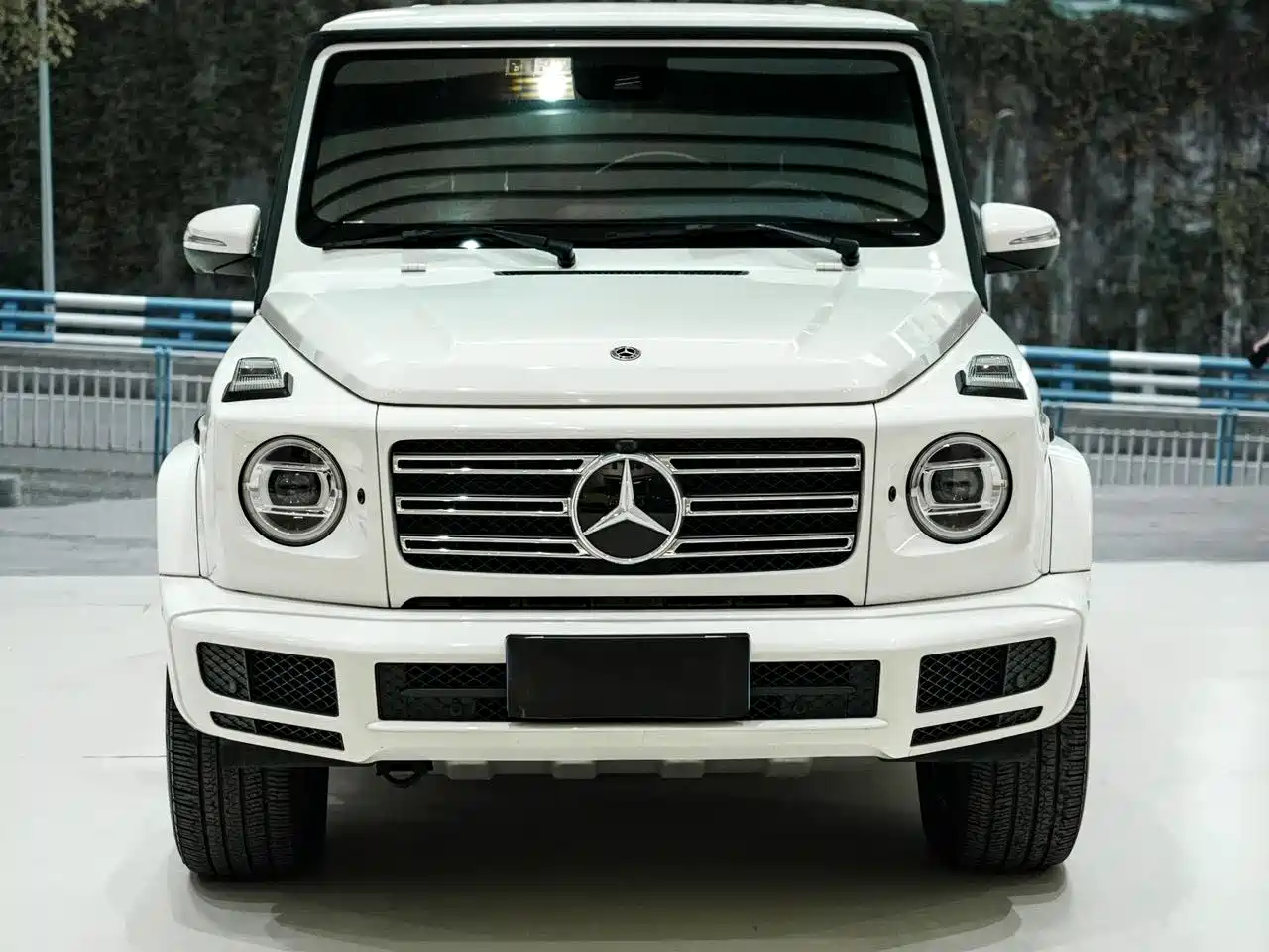 Mercedes-Benz G-Class 2023 G 500 фото 2
