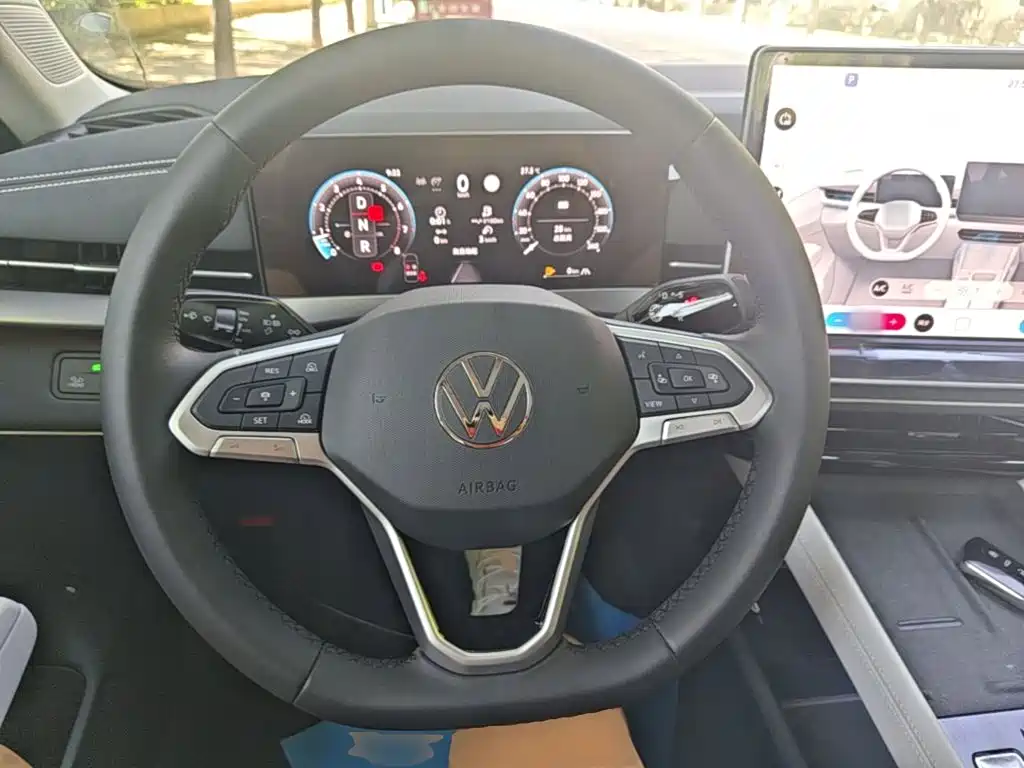 Volkswagen Sagitar 2026 2025 300TSI DSG High-end Model