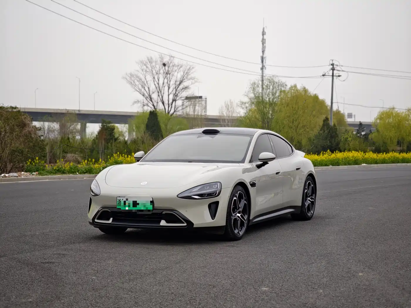 XIAOMI CAR XIAOMI SU7