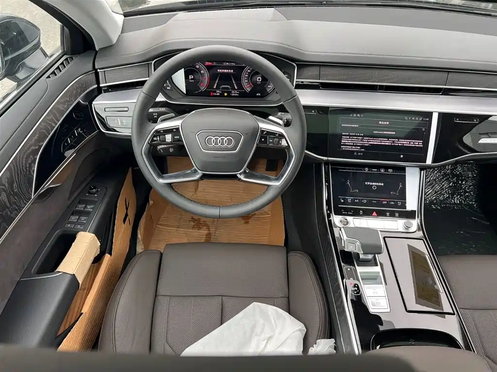 Audi A8 2025 A8L 45 TFSI quattro Luxury фото 7