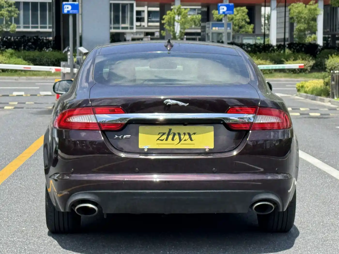 Jaguar XF 2015 2015 XF 2.0T Style Edition