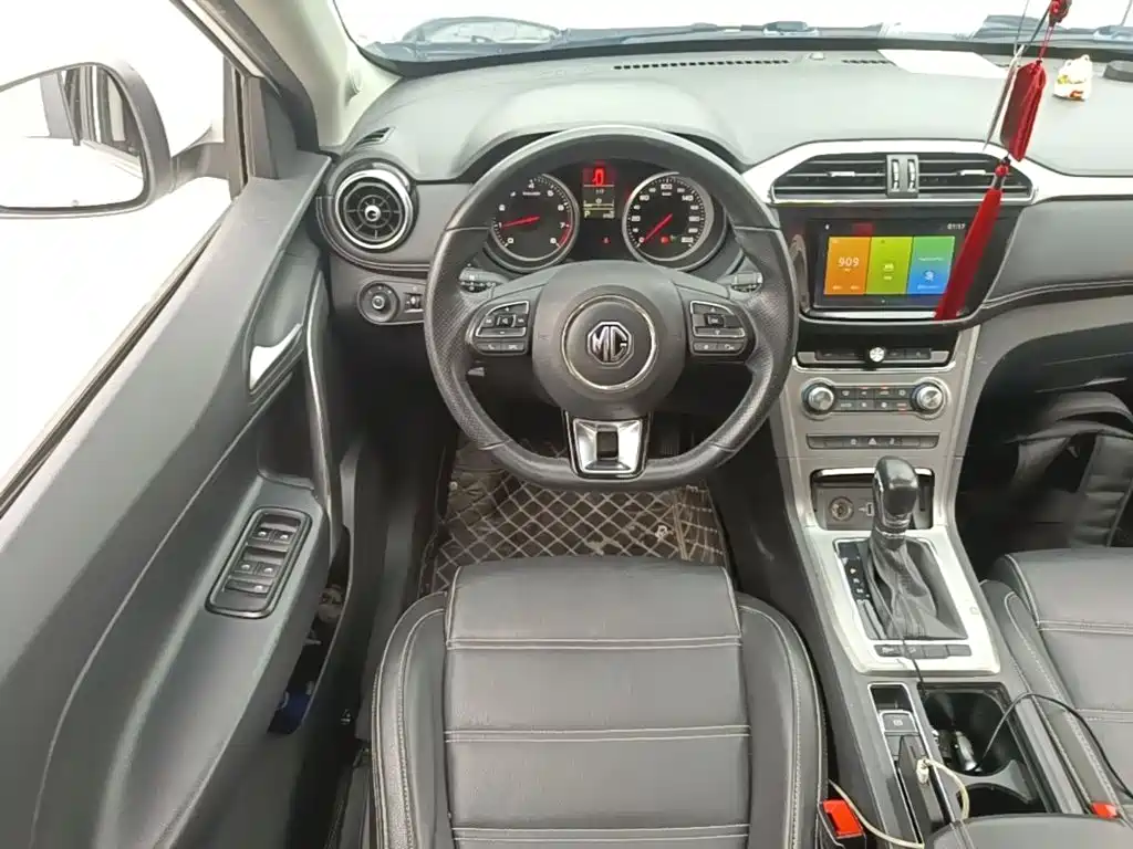 MG Roewe RX5 2019 2017 20T Automatic Luxury Edition