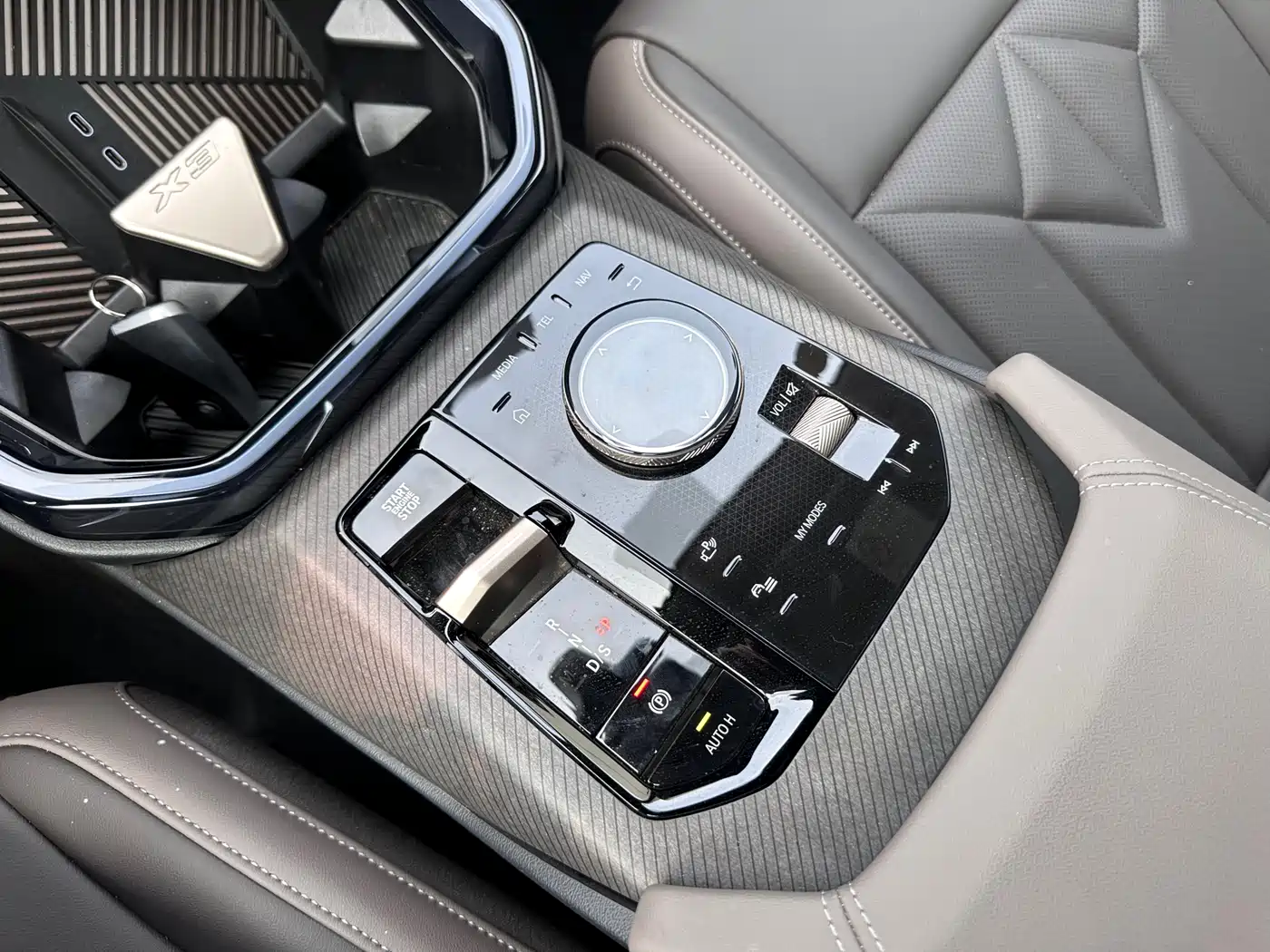 BMW X3 2025 xDrive25L Luxury Package фото 6