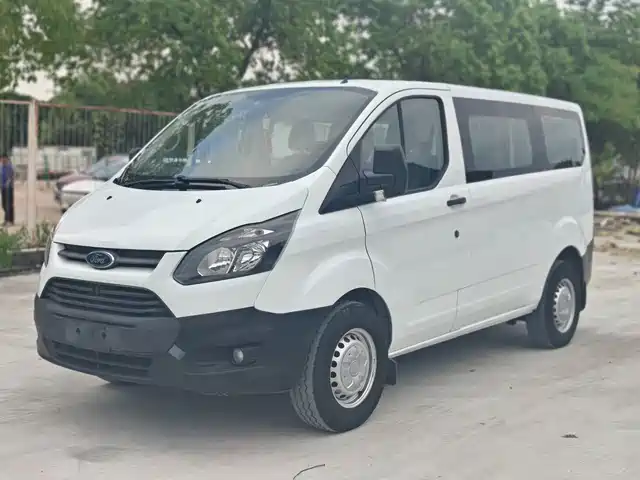  Ford Transit 2019 2.0T Diesel Business Travel Short Wheelbase Low Roof 7-seater China VI