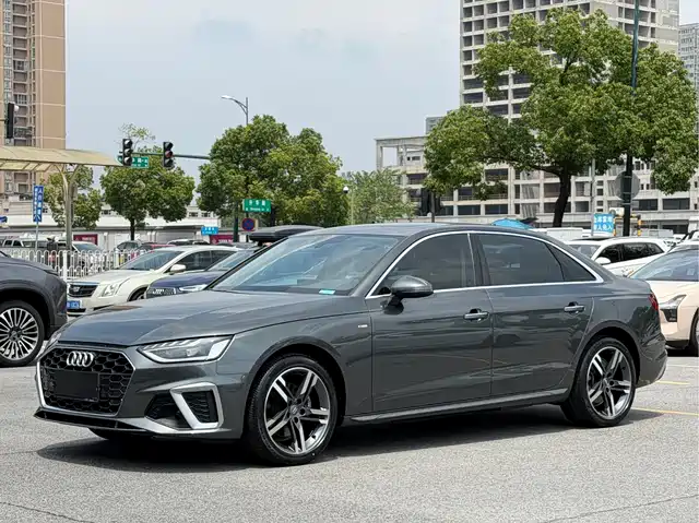  Audi Audi A4L 2020 40 TFSI Luxury Dynamic