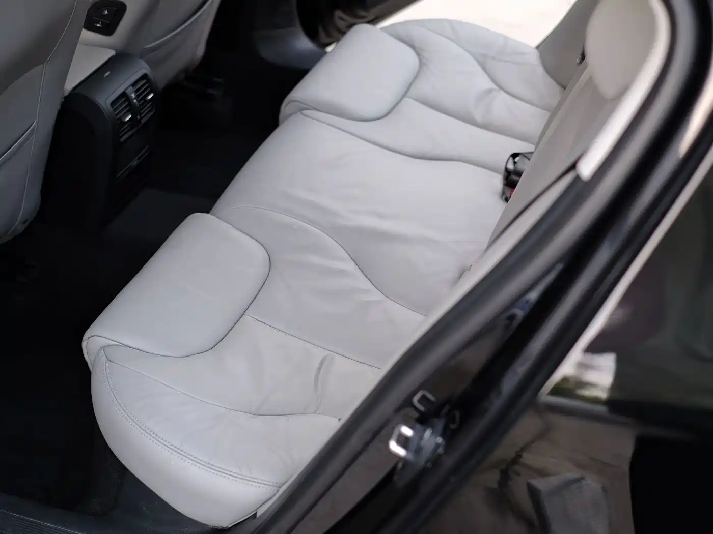 Volkswagen Magotan 2010 2011 1.4TSI Elite