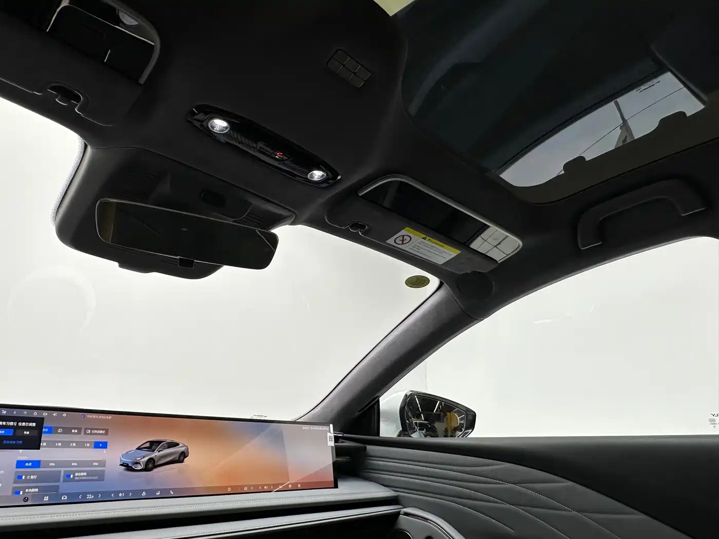 Geely Galaxy Galaxy E8 2025 2025 700km Long Voyage Smart Drive Edition