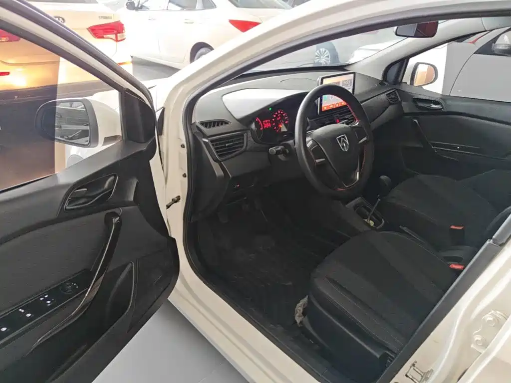 Baojun 310 2019 2016 1.2L Manual Comfort Model