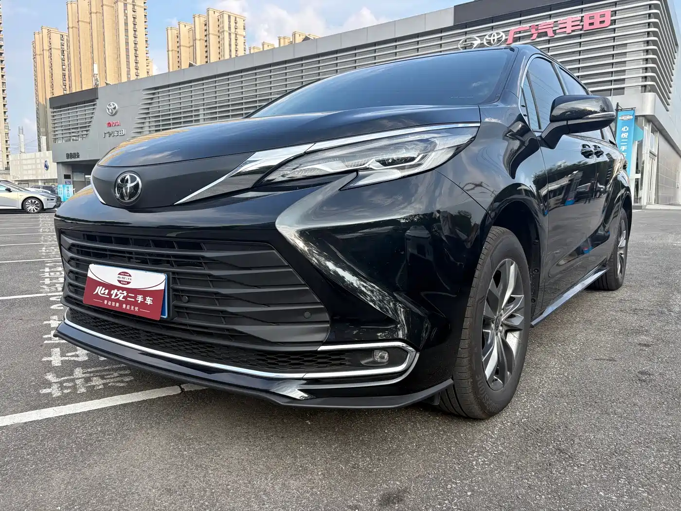 Toyota Sienna 2026 2026 Model 2.5L Hybrid 2WD Comfort Edition