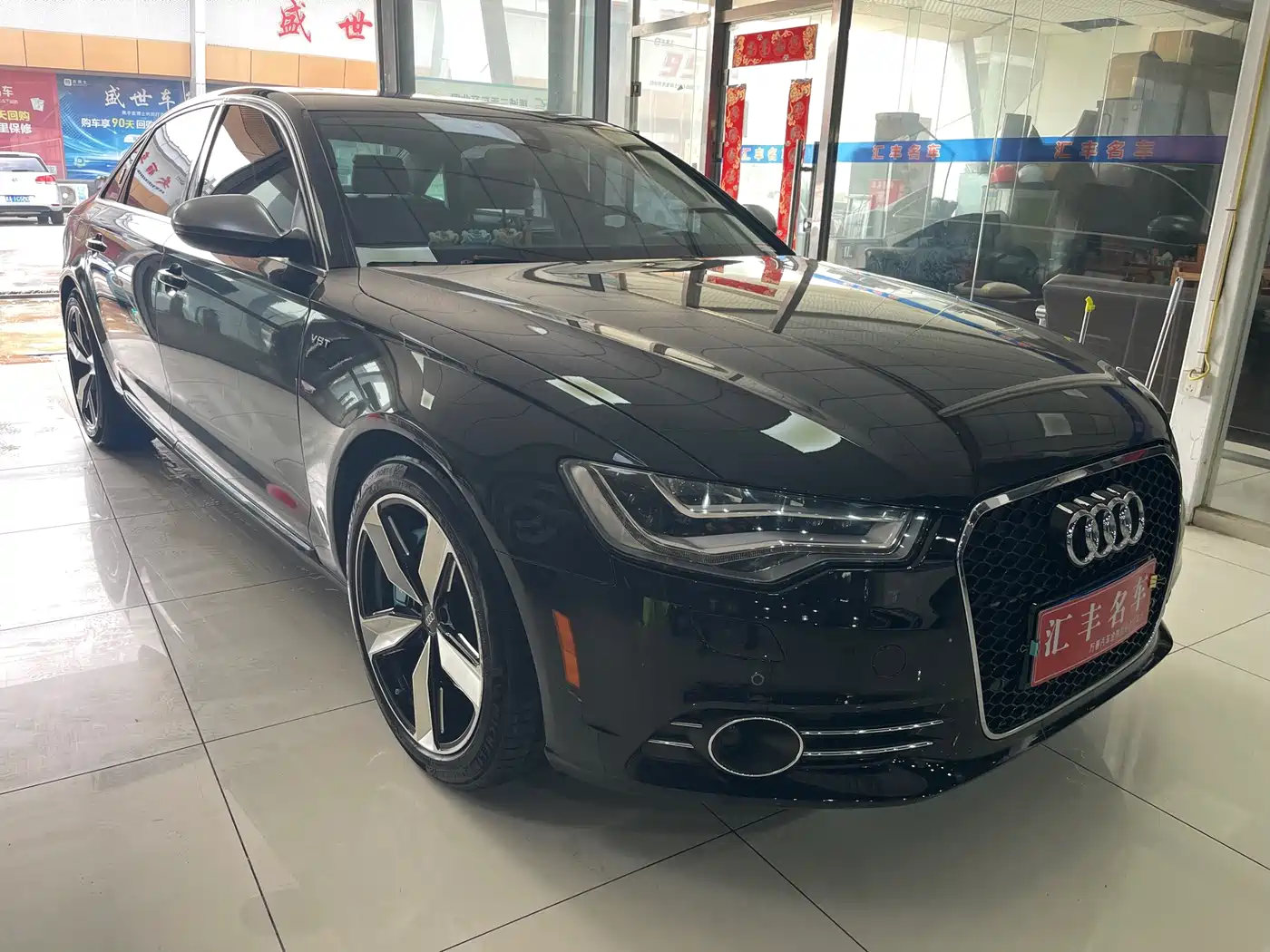 Audi A6L 2014 50 TFSI quattro Luxury фото 3