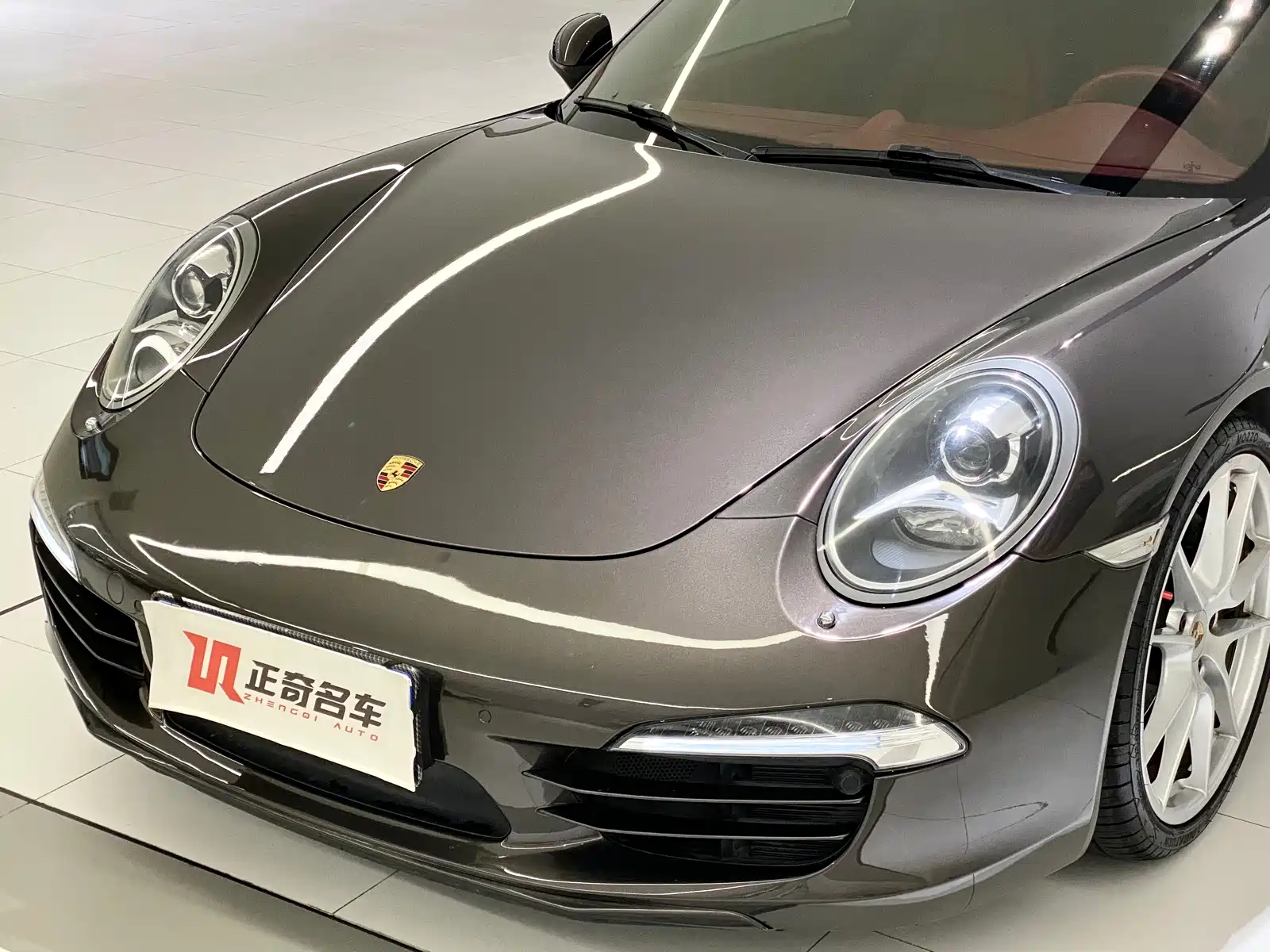صورة 7 - Porsche 911