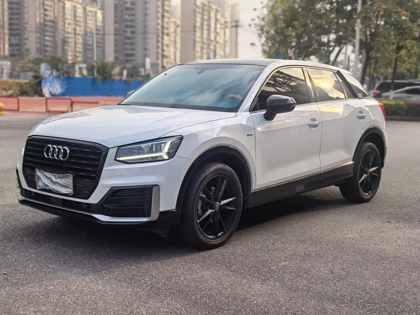 Audi Q2L 2021 35 TFSI Progressive Dynamic