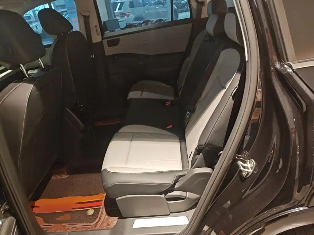 Volkswagen Teramont 2025 2025 Teramont Pro 450TSI AWD Explorer Edition