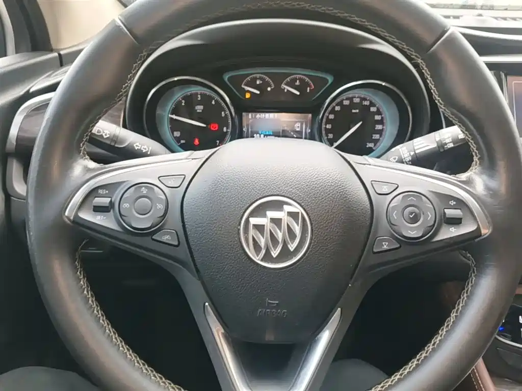Buick Envision Plus 2017 28T AWD Luxury фото 11