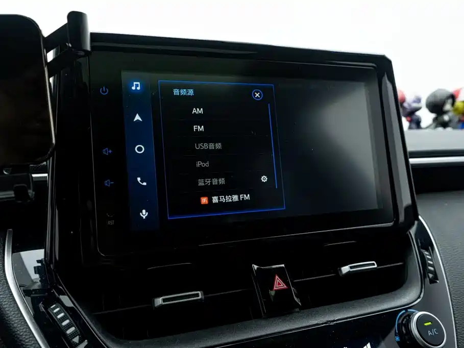 Toyota Levin 2022 Dual Engine 1.8H E-CVT Luxury Edition фото 22