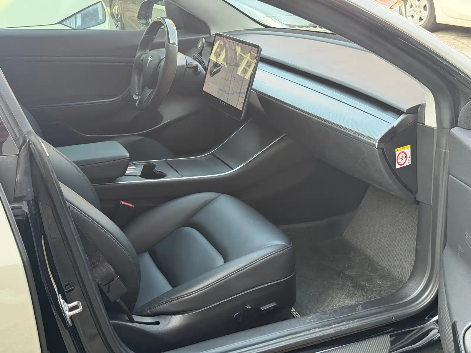 Фото 6 - Tesla Model 3 (Import)