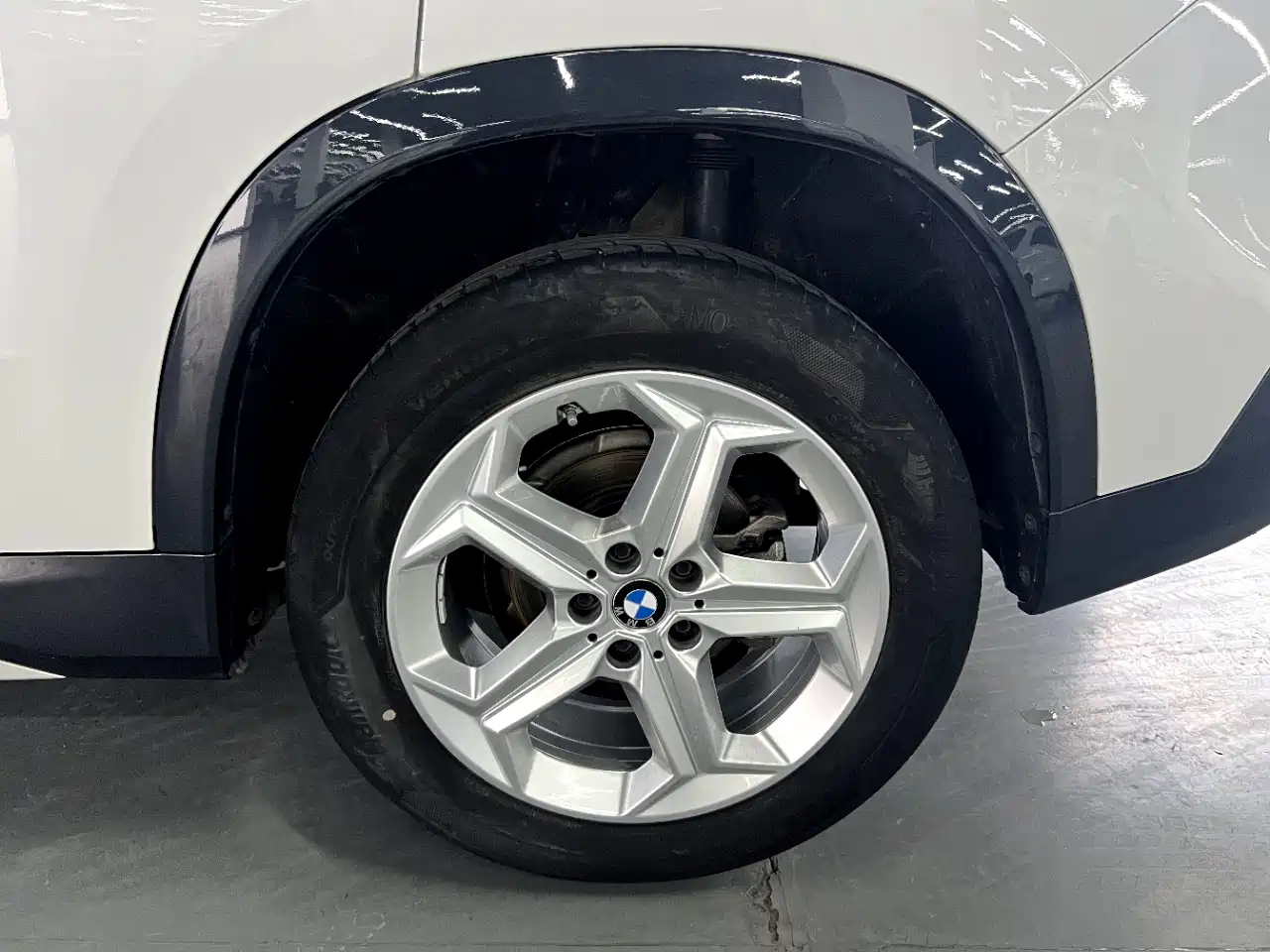 BMW X1 2023 sDrive20Li X Design Package фото 20