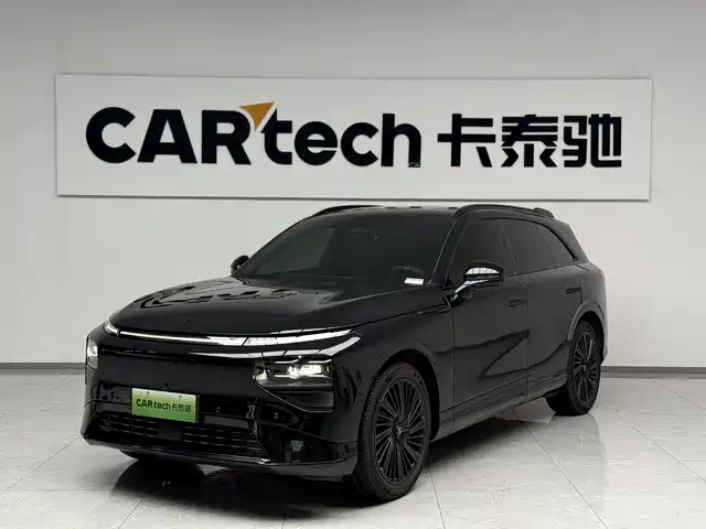  XPeng XPeng G9 2025 680 Ultra Long Range AWD Max