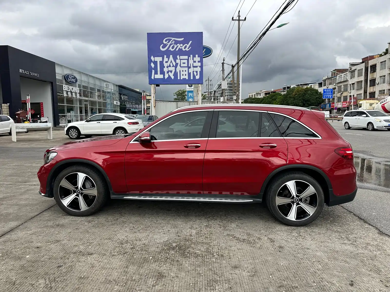 Фото 4 - Mercedes-Benz GLC