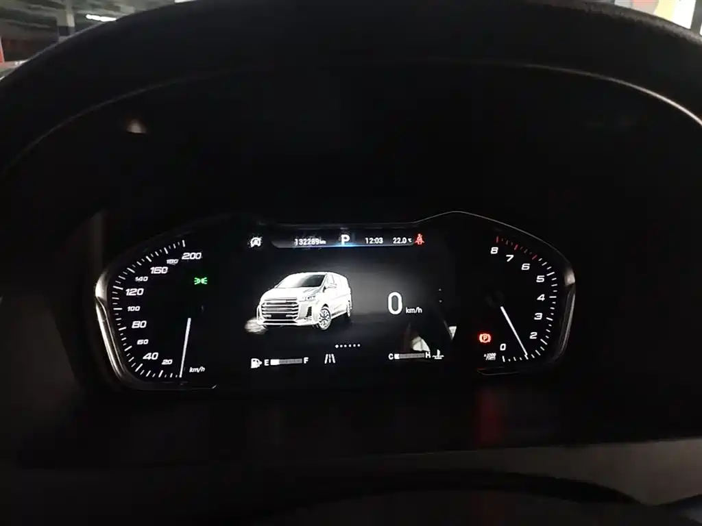 SAIC Maxus Maxus G20 2021 PLUS 2.0T Gasoline Automatic Elegance Edition фото 12