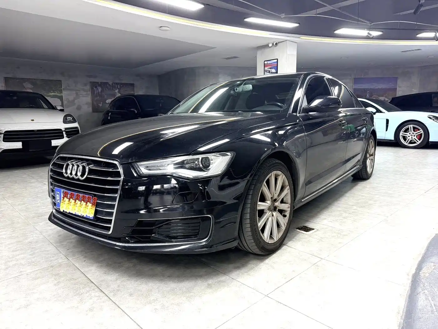 Audi A6L 2016 30 FSI Technology