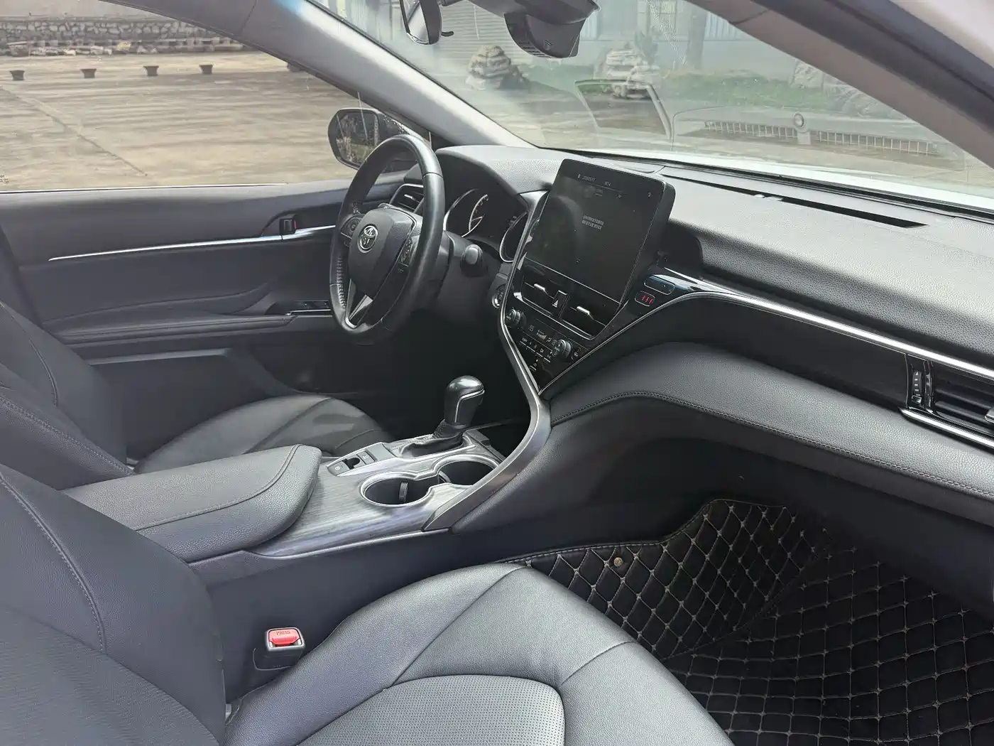 Toyota Camry 2021 2.0G Luxury Edition фото 25